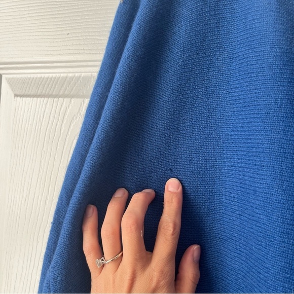Old Navy Long Sleeve Scoop Neck Sweater Blue XL - Picture 4 of 4